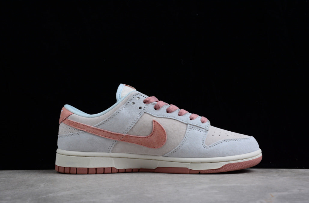 NK Dunk Low Fossil Rose