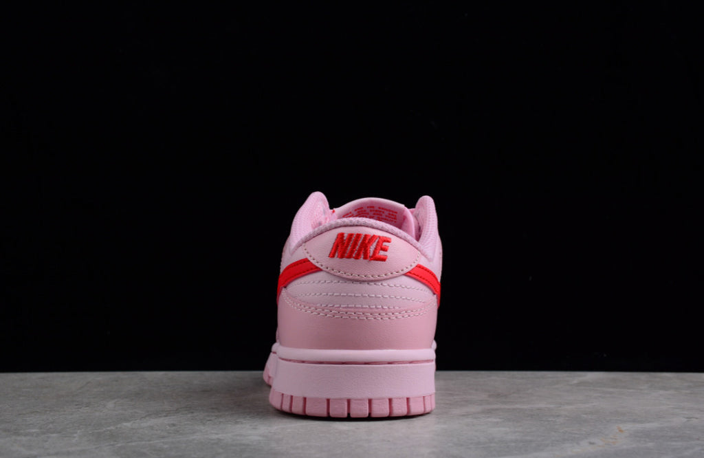 NK Dunk Low “Triple Pink”