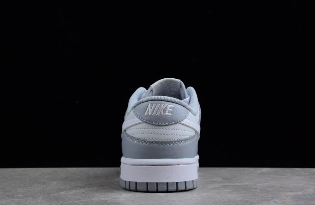 NK Dunk Low Retro “Grey White”