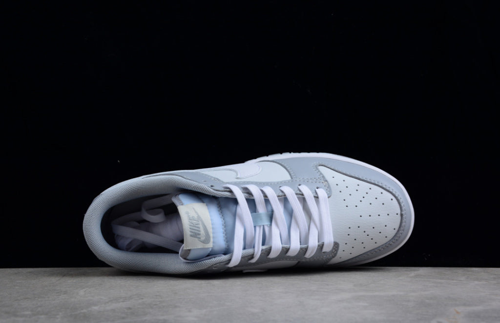 NK Dunk Low Retro “Grey White”