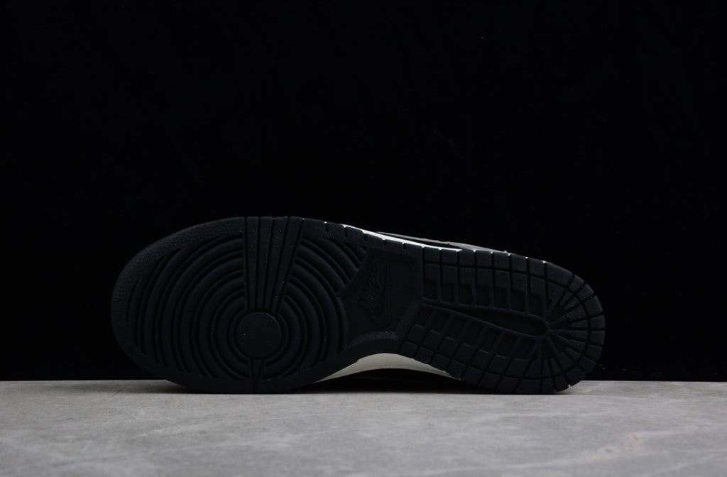 NK Dunk Low Retro Shadow Grey
