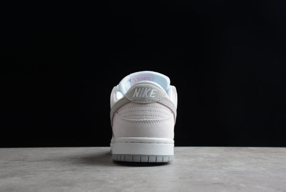NK Dunk Low Ishod Wair