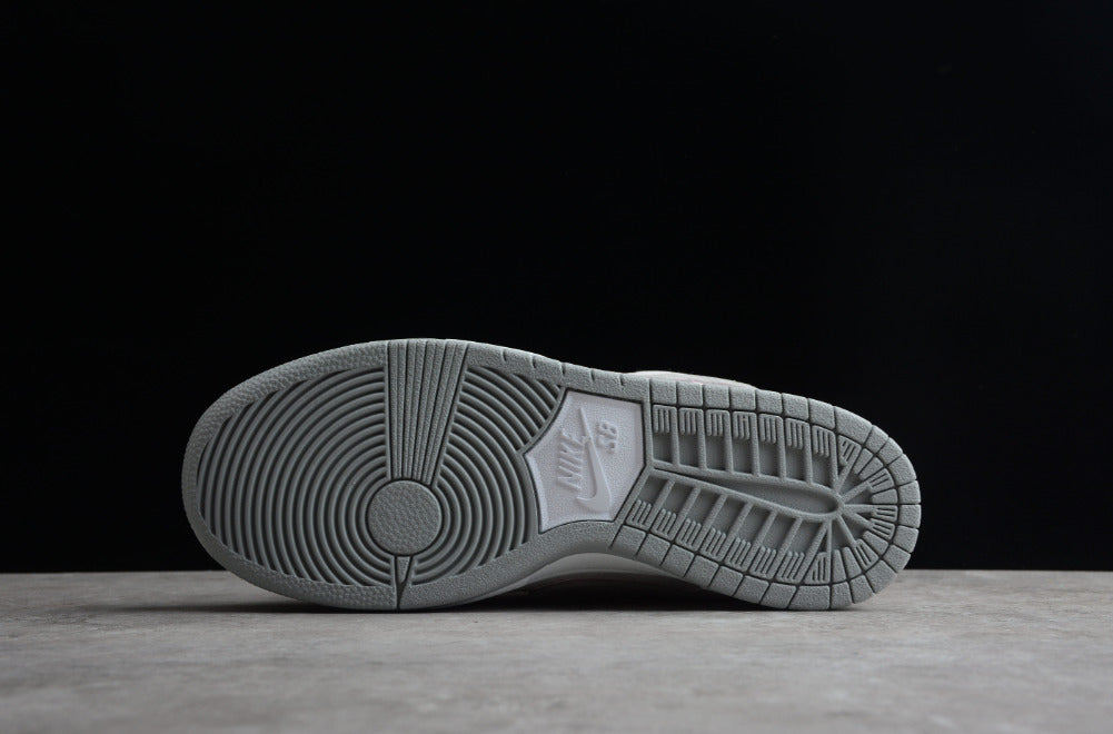 NK Dunk Low Ishod Wair