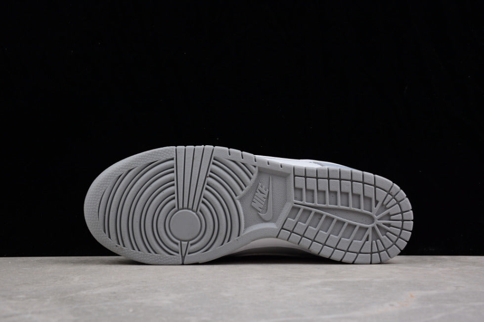 NK Dunk Low Retro Pure Platinum Wolf Grey White