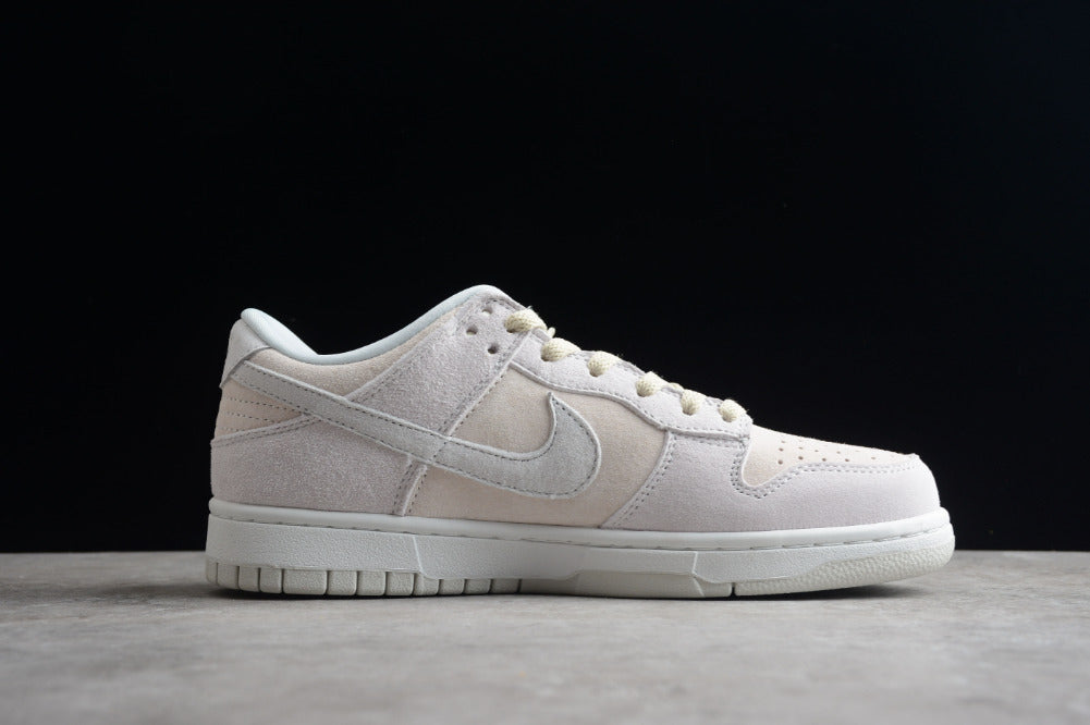 NK Dunk Low PRM Vast Grey