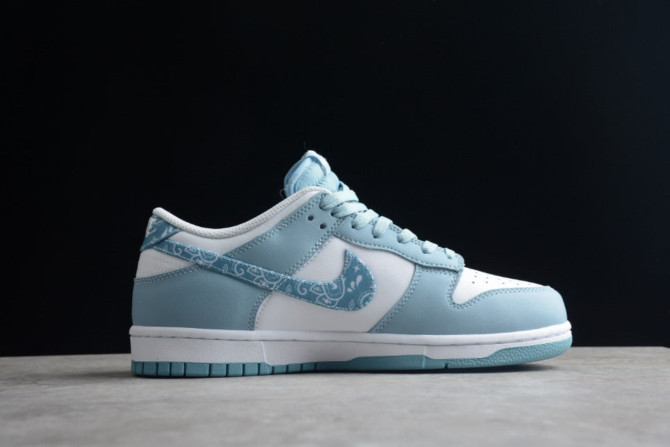 NK Dunk Low Blue Paisley