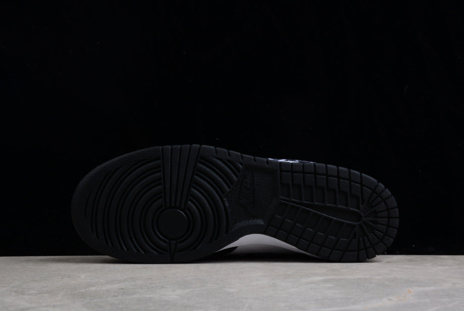 NK Dunk Low Black Paisley