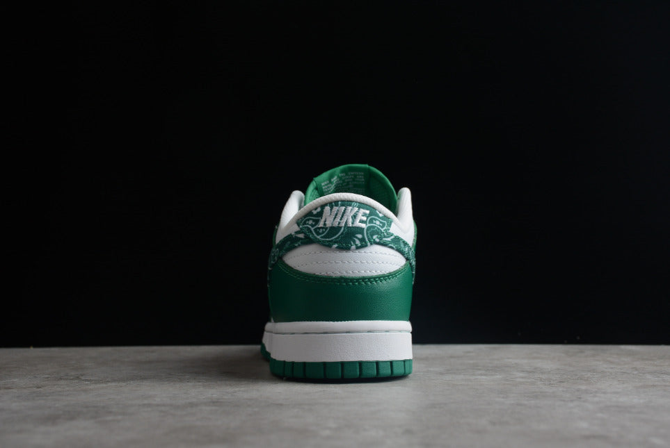 NK Dunk Low ‘Green Paisley’