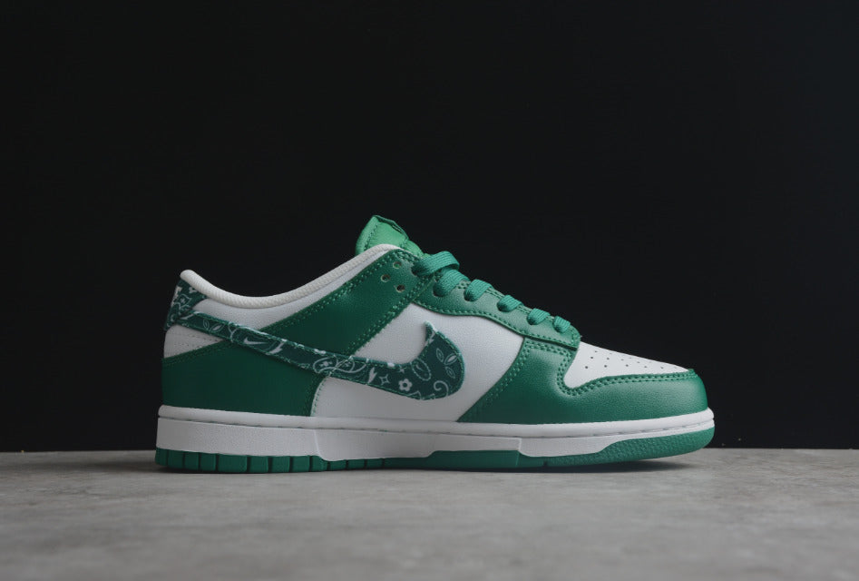 NK Dunk Low ‘Green Paisley’