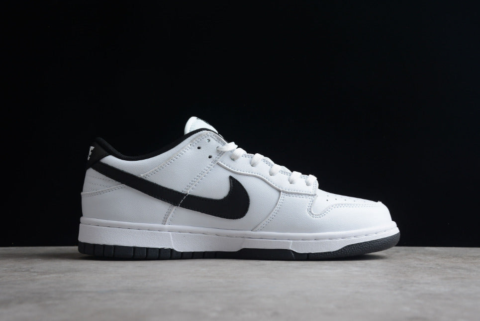 NK Dunk Low White Black