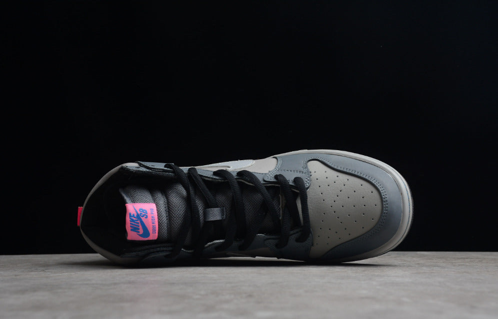 NK Dunk High Pro Medium Grey