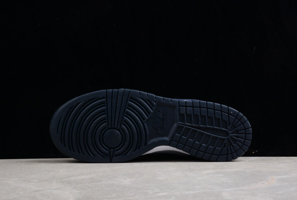 NK Dunk Low Retro “Georgetown” Grey Blue