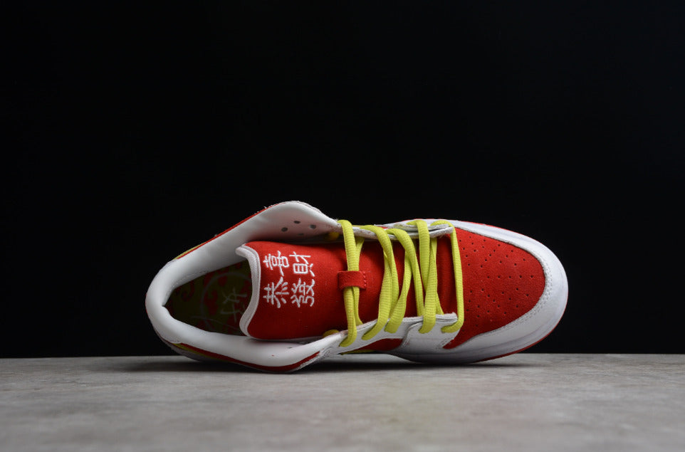 NK Dunk Low WYAGL CNY