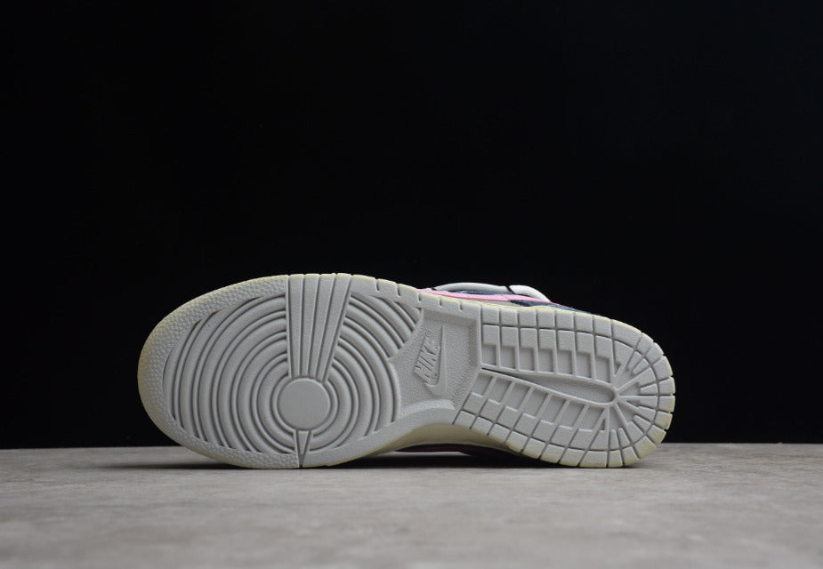 NK Dunk Low Prm “Cashew Nut Flower”