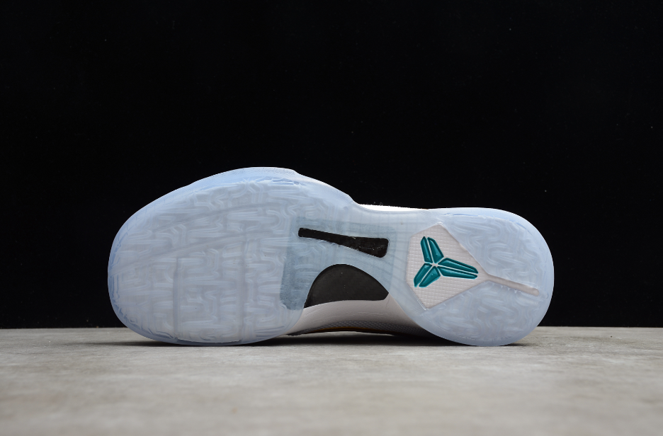 Undefeated X NK Kobe 5 Protro “What If”