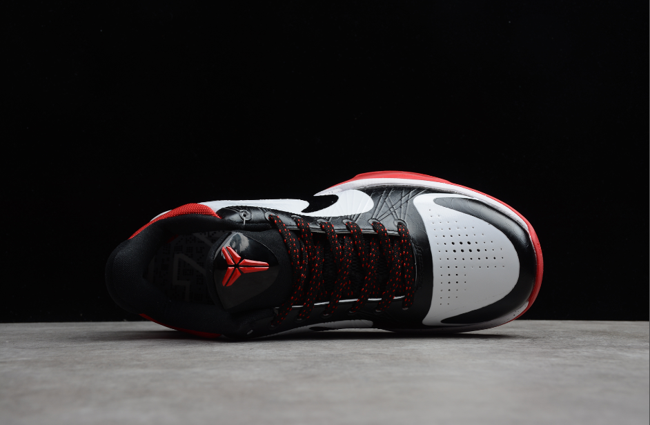 NK Kobe 5 Protro 'Black Toe'
