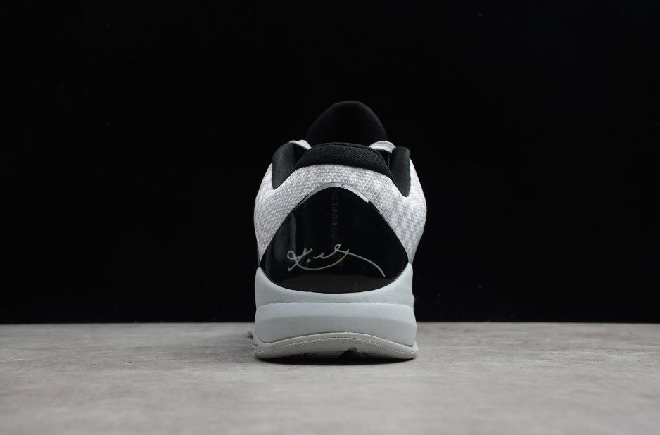 NK Kobe 5 Protro 'Zebra'