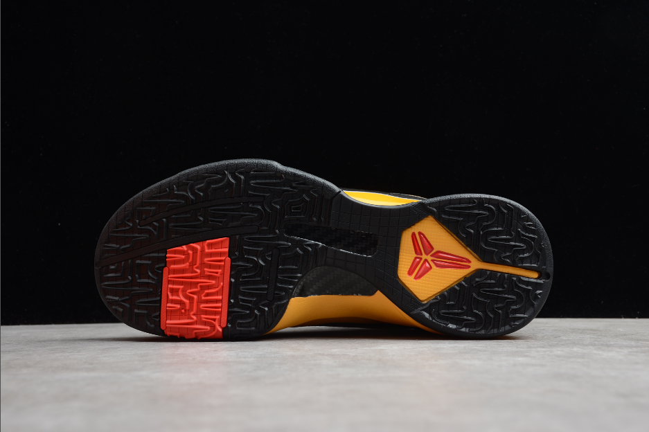 NK Kobe 5 Protro Bruce Lee