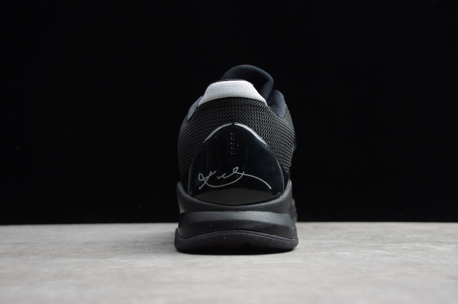 NK Kobe 5 'Black Out'