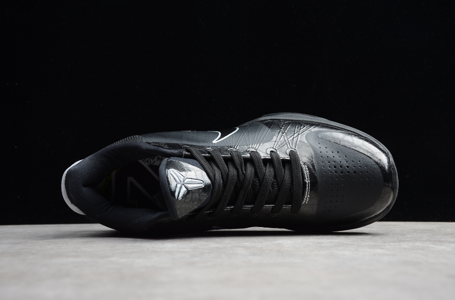 NK Kobe 5 'Black Out'