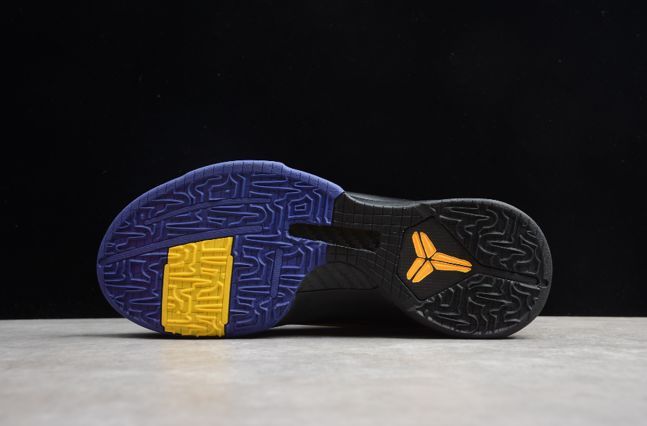 NK Kobe 5 'Lakers Away'