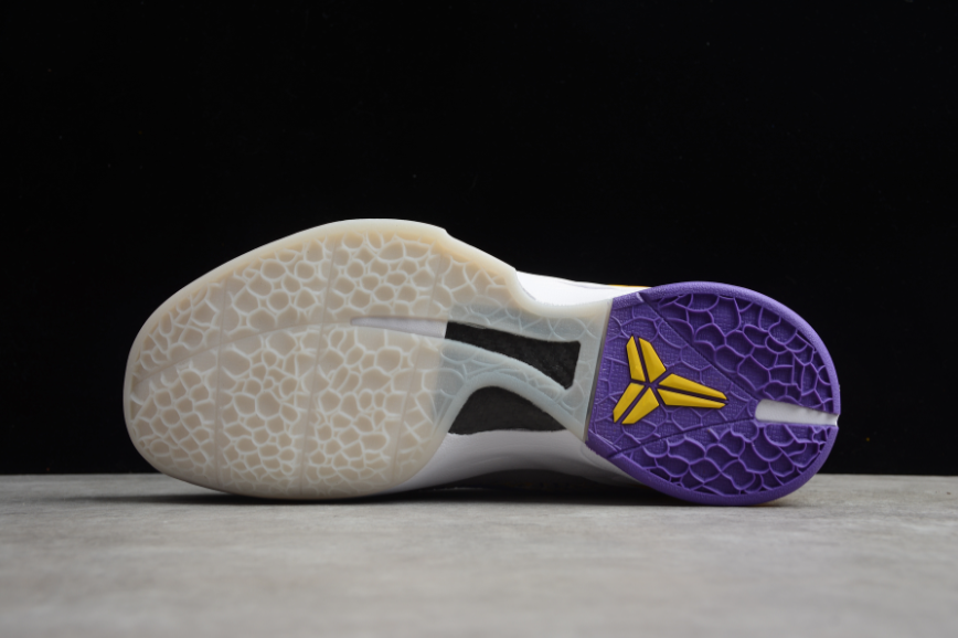 NK Kobe 6 Protro “3D Lakers”