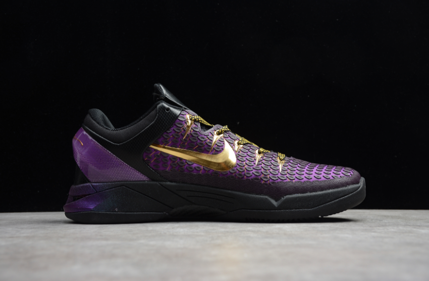 NK Kobe 7 Black Panther