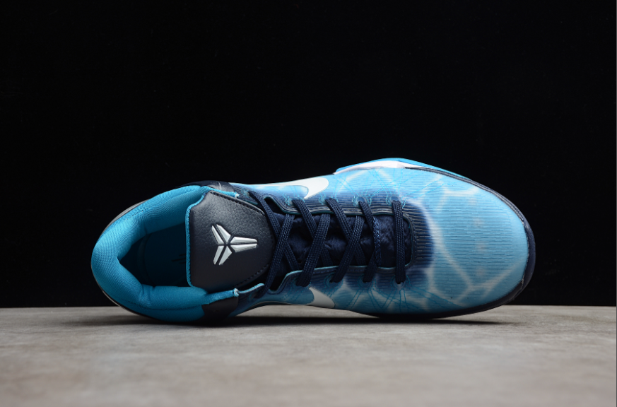 NK Kobe 7 ‘Great White Shark’
