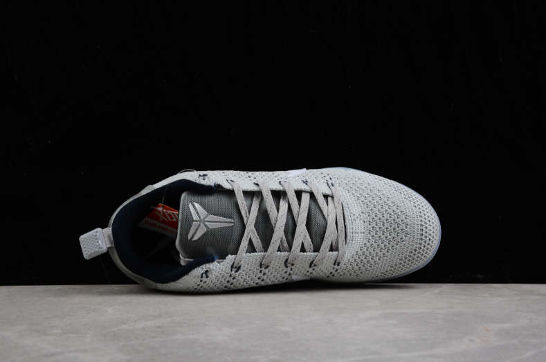NK Kobe 11 Elite Low 4KB PaIe Horse
