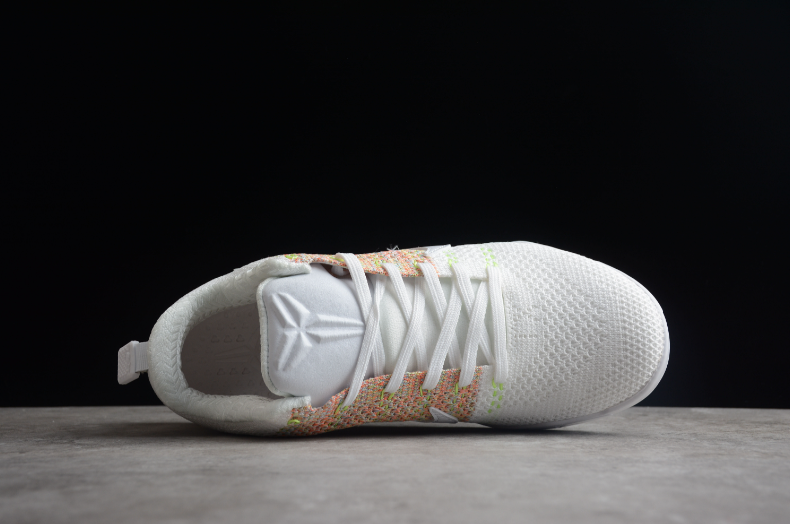 NK Kobe 11 Elite Low 4KB