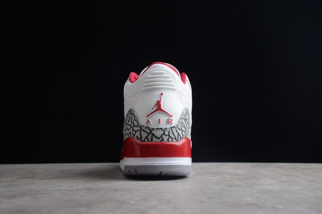 Air Jordan 3 Retro Cardinal Red