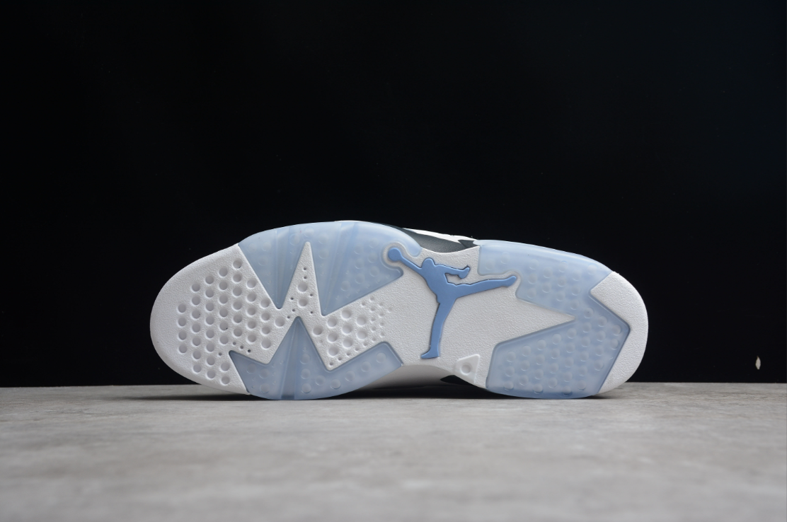 Air Jordan 6 University Blue