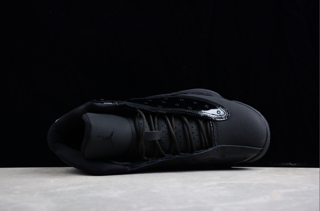 Air Jordan 13 Cap and Gown