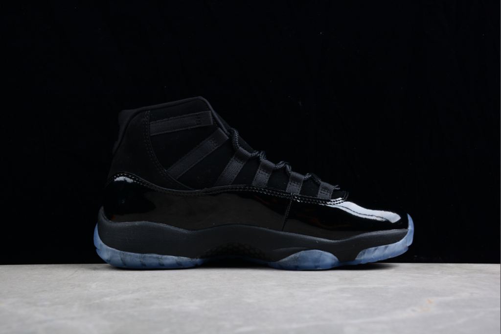 Air Jordan 11 “Cap and Gown”