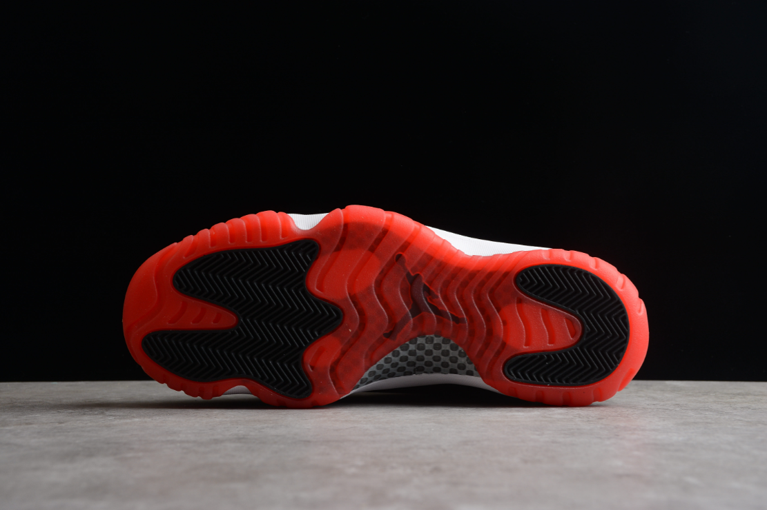 Air Jordan 11 Low “Legend Black Red”