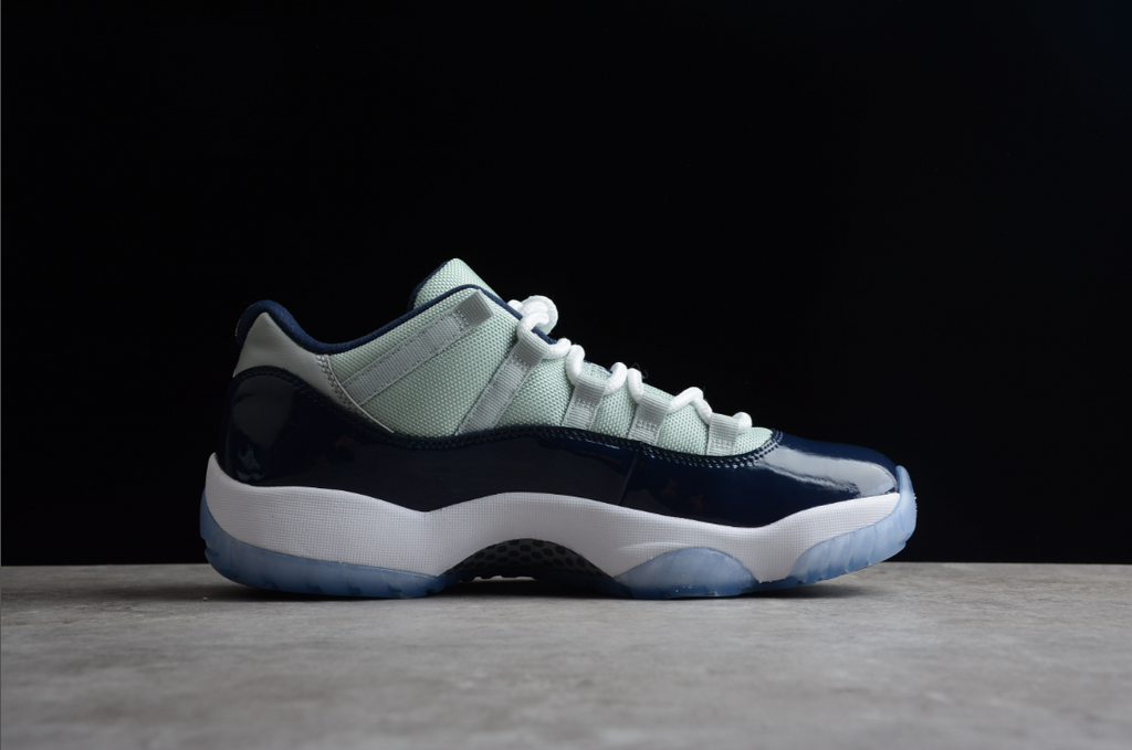 Air Jordan 11 Retro Low Georgetown