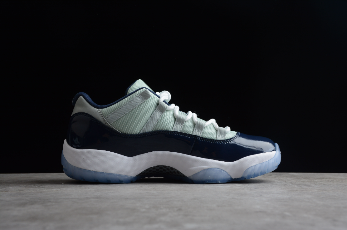 Air Jordan 11 Retro Low Georgetown