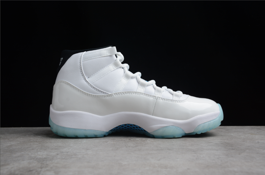 Air Jordan 11 Retro Legend Blue