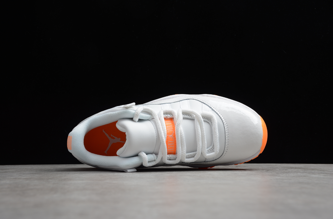 Air Jordan 11 Low WMNS Bright Citrus
