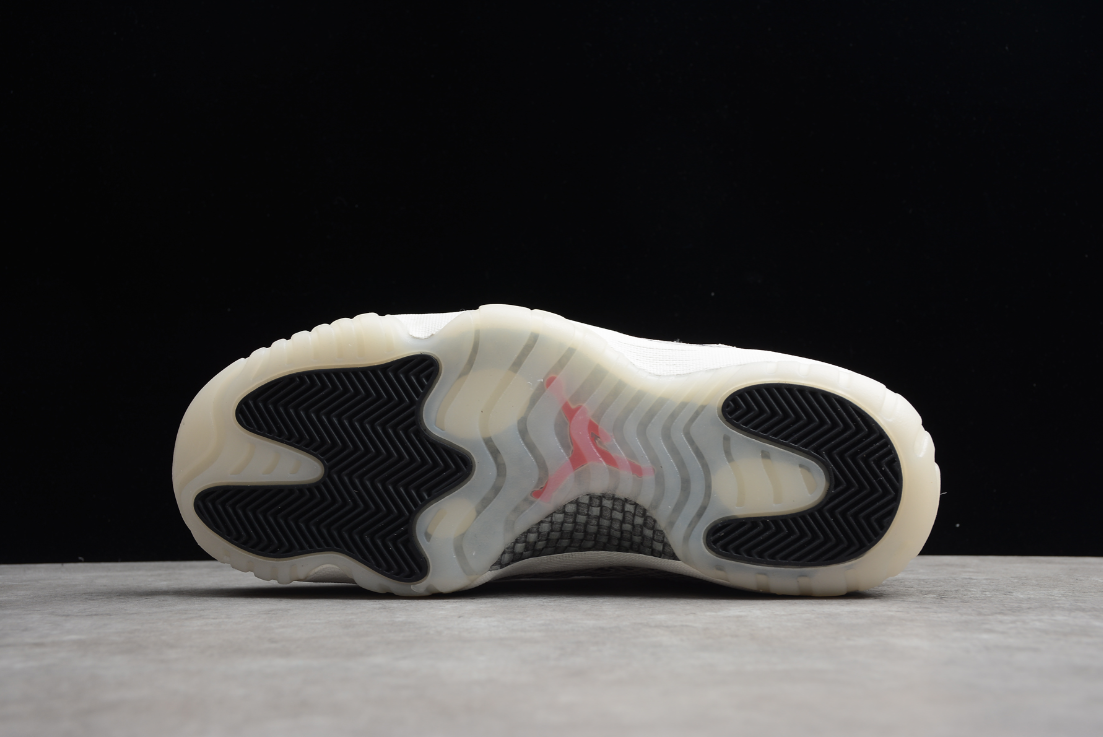 Air Jordan 11 Retro Low Snake Light Bone