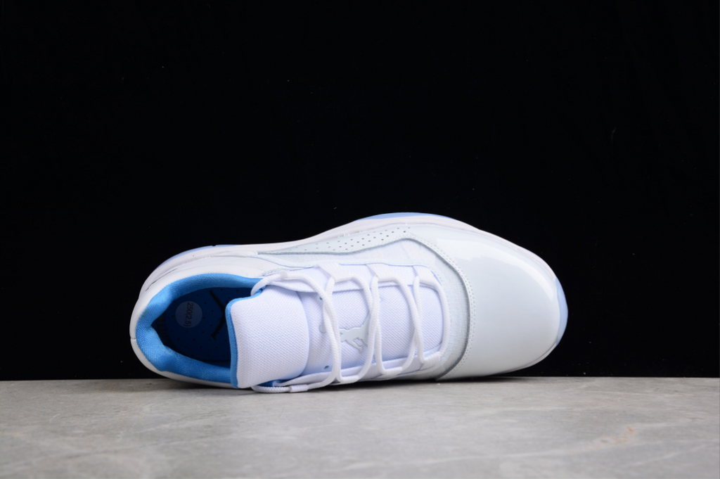 Air Jordan 11 CMFT Low 'White Army Navy