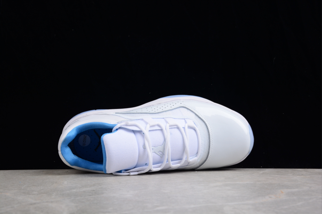 Air Jordan 11 CMFT Low 'White Army Navy