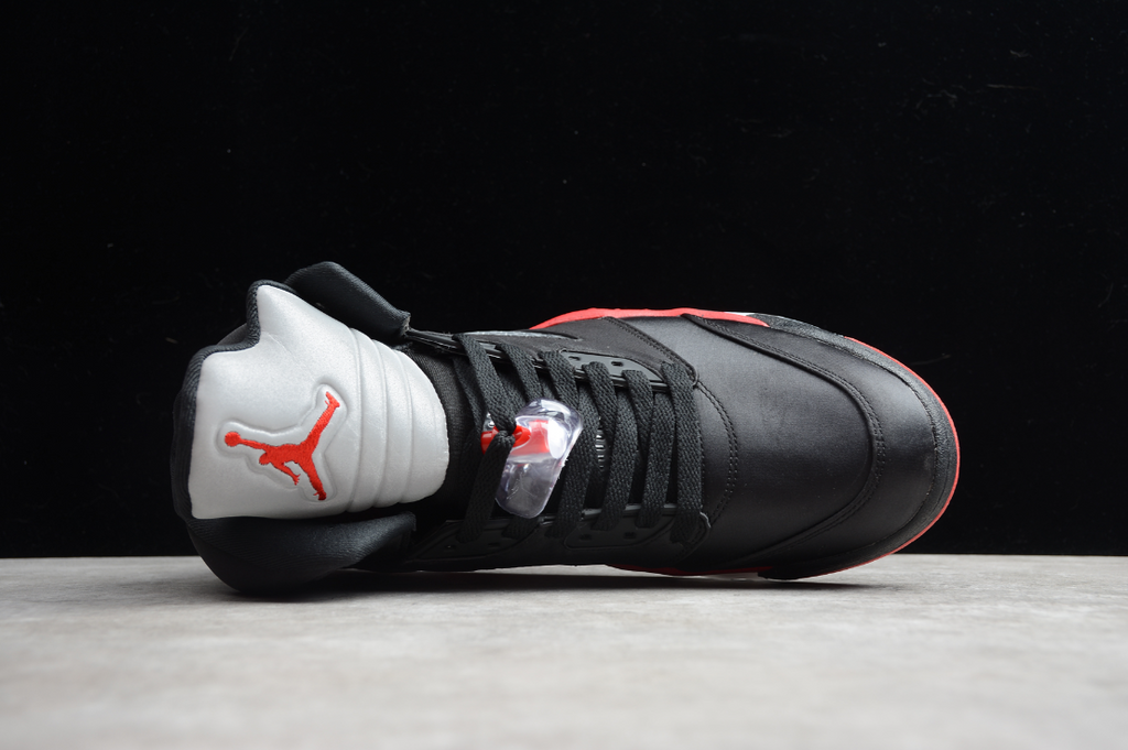 Air Jordan 5 Retro 'Satin Bred'