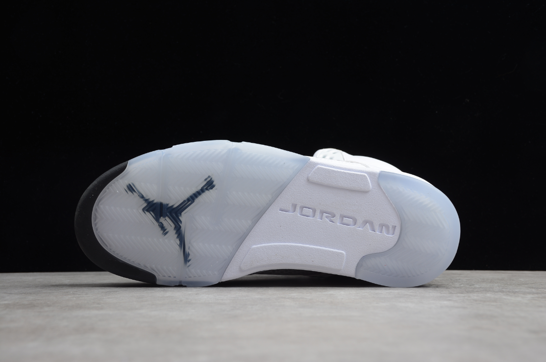 Air Jordan 5 Retro Metallic White