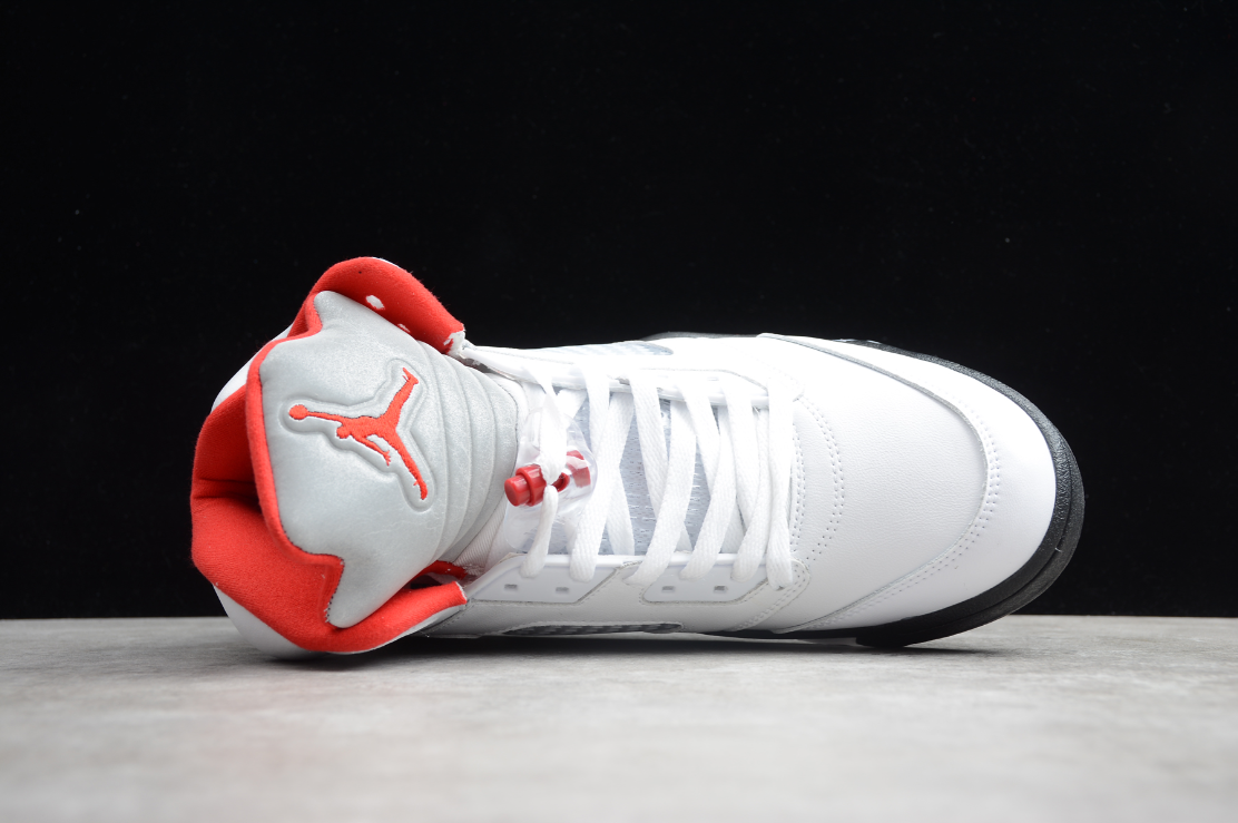 Air Jordan 5 Retro 'Fire Red' 2020