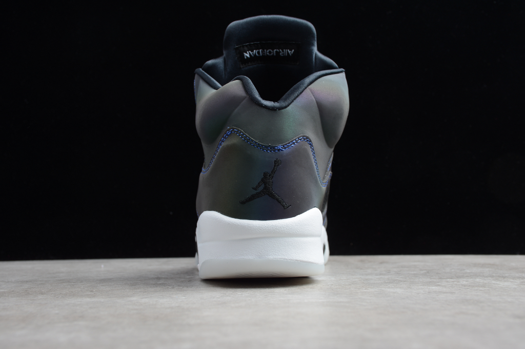 Air Jordan 5 Retro Oil Gray
