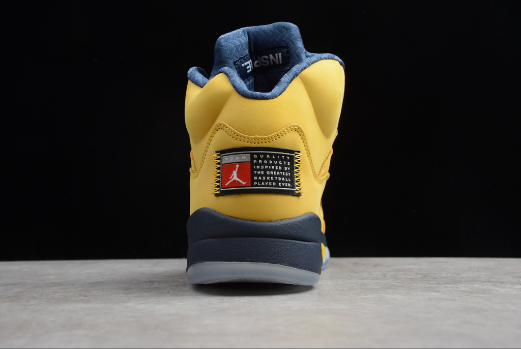Air Jordan 5 Retro Michigan (2019)