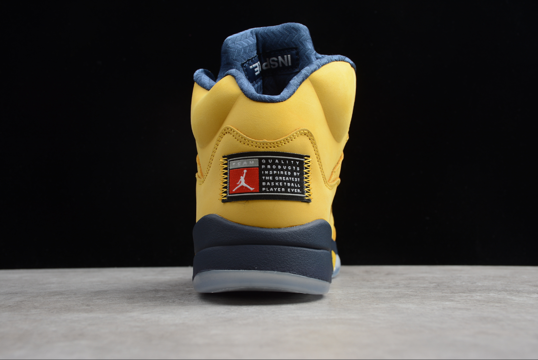 Air Jordan 5 Retro Michigan (2019)