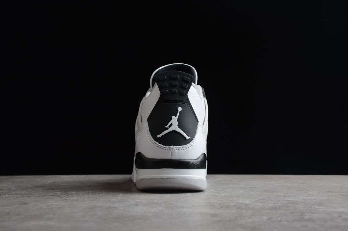 Air Jordan 4 Pale White Military Black