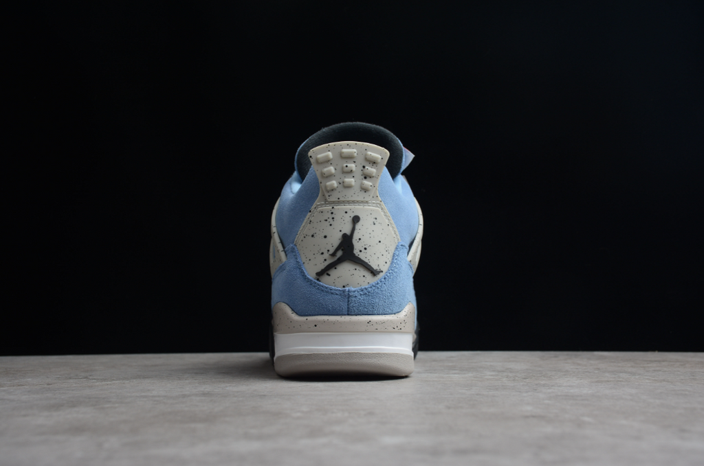 Air Jordan 4 Retro University Blue